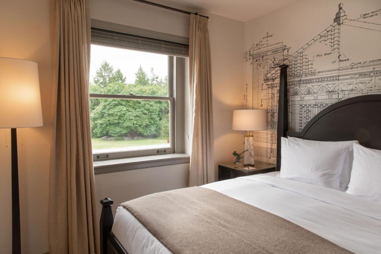 The Lodge At St Edward Park Kenmore Bagian luar foto